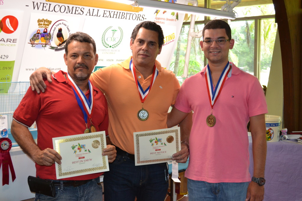 1st place Armando Rodriguez, 2nd place Oscar Bouza, 3rd place Fabio Tarazona